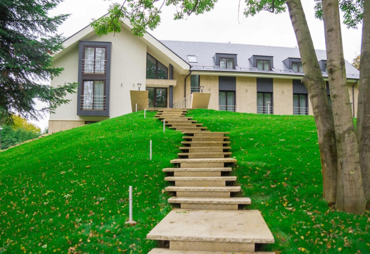 Hotel Zámeček Petrovice - free wellness 3h Petrovice u Karviné Exterior foto